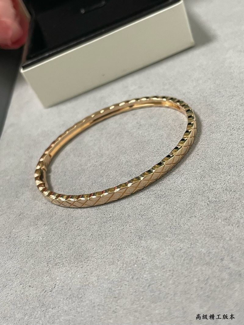 Ch**el bracelets